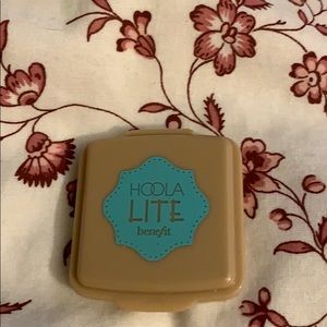 Hoola lite benefit mini bronzer